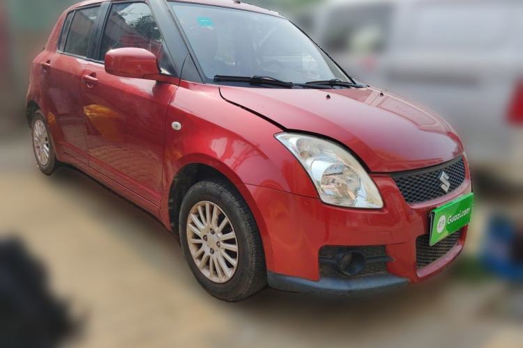 Used Suzuki Swift 2012 1.3L Manual Value Edition Front Right 45 Deg