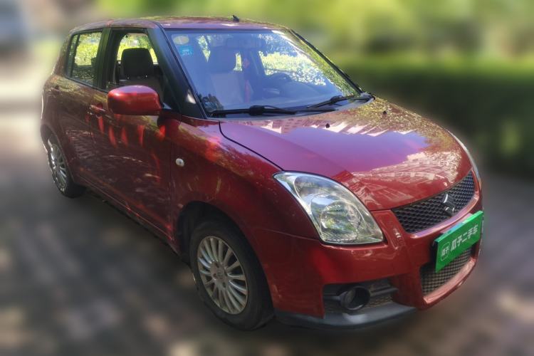 Used Suzuki Swift 2012 1.3L Manual Value Edition Front Right 45 Deg
