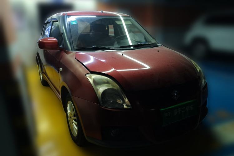Used Suzuki Swift 2012 1.3L Manual Value Edition Front Right 45 Deg