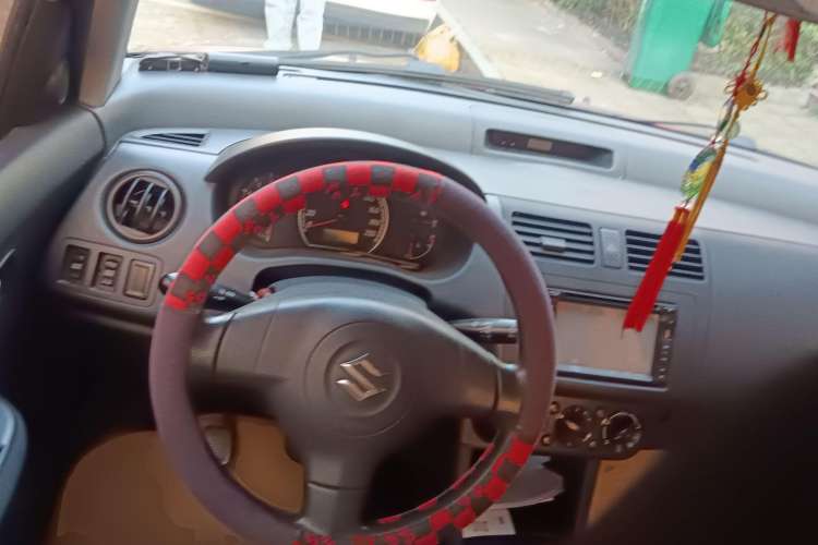 Used Suzuki Swift 2012 1.3L Manual Value Edition Steering Wheel