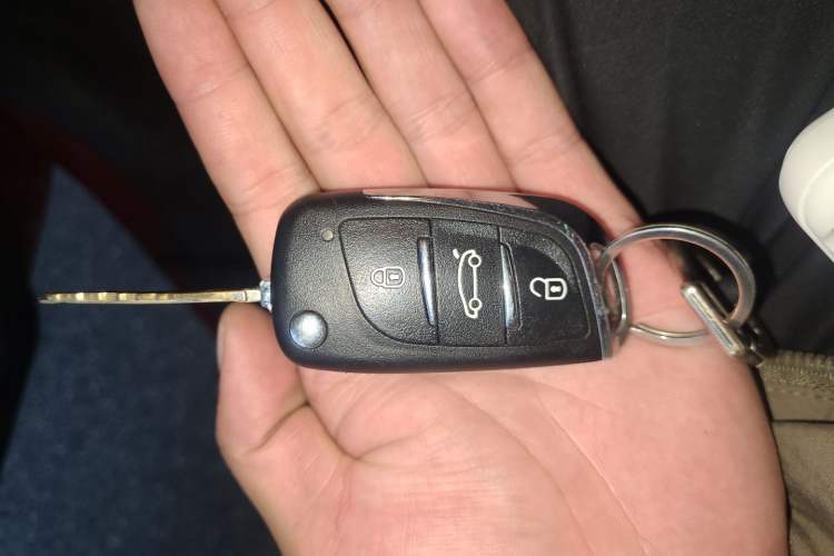 Used Suzuki Swift 2012 1.3L Manual Value Edition Vehicle Key