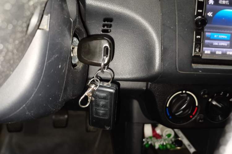 Used Suzuki Swift 2012 1.3L Manual Value Edition Vehicle Key