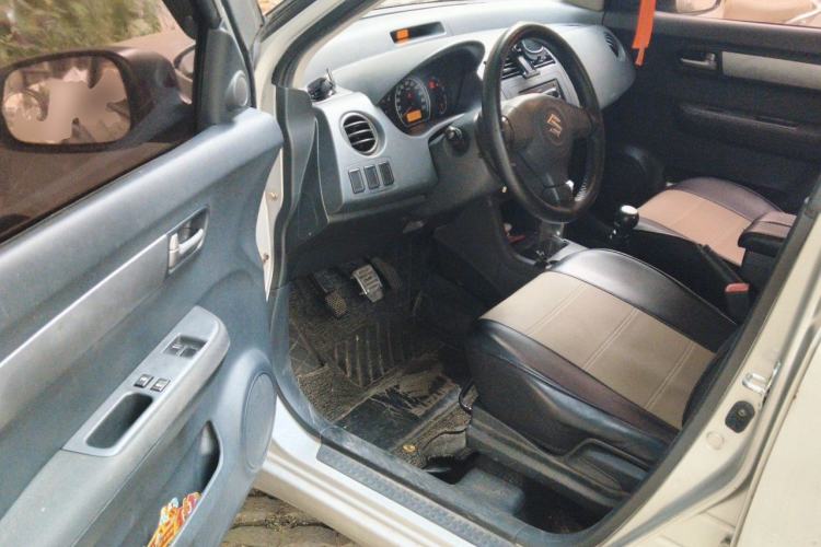 Used Suzuki Swift 2012 1.3L Manual Value Edition Driver Seat
