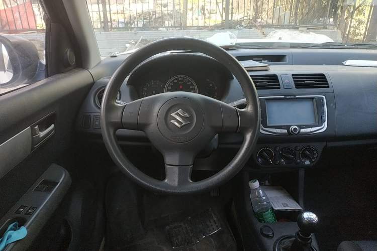 Used Suzuki Swift 2012 1.3L Manual Value Edition Steering Wheel