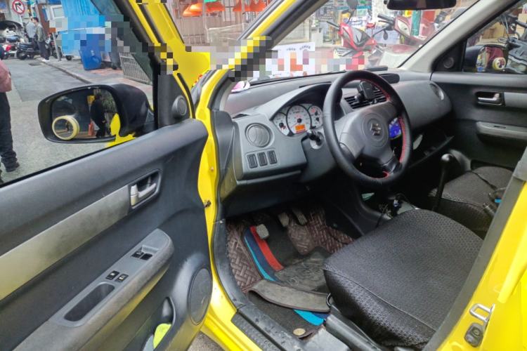 Used Suzuki Swift 2012 1.3L Manual Value Edition
