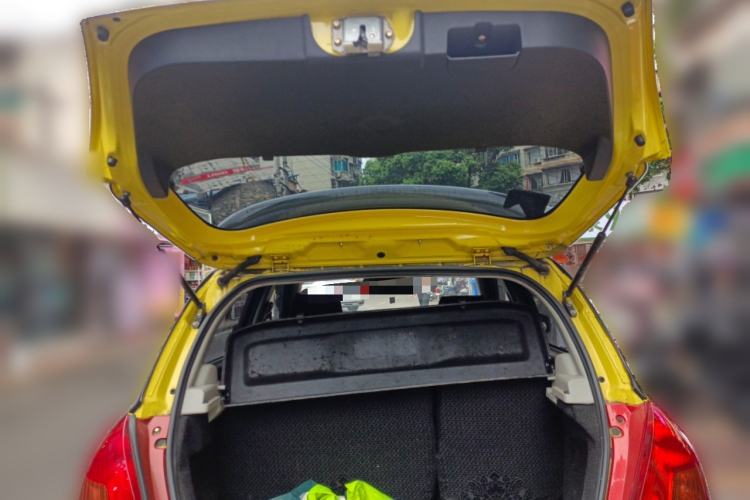 Used Suzuki Swift 2012 1.3L Manual Value Edition
