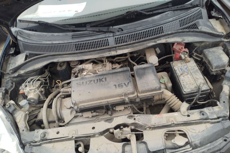 Used Suzuki Swift 2013 1.3L Manual Value Edition Engine Bay