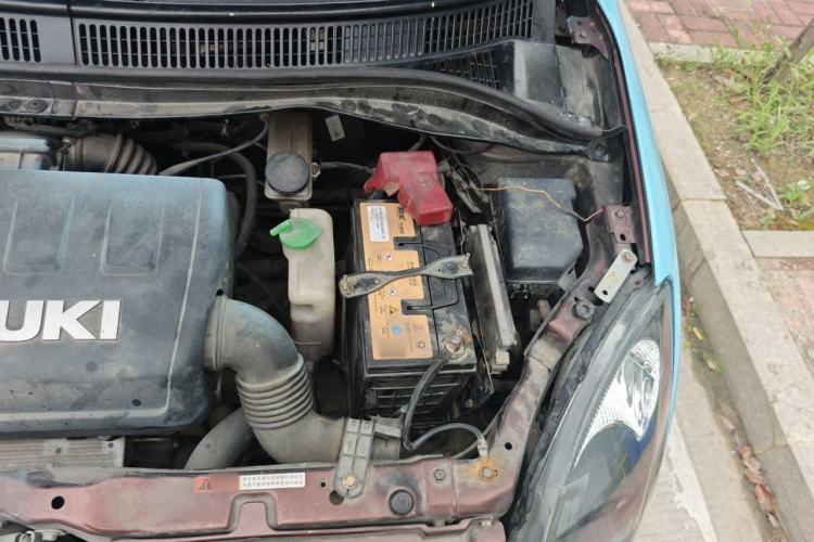Used Suzuki Swift 2013 1.5L Automatic Standard Edition Engine Bay Left