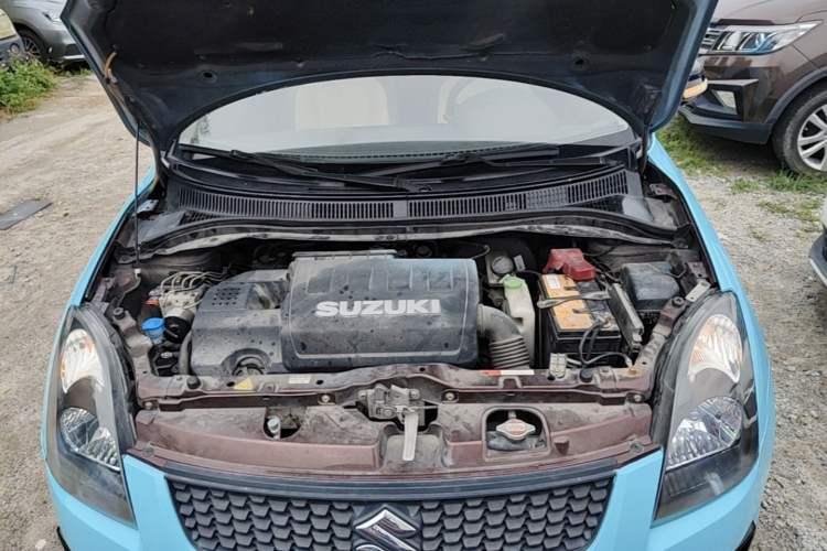 Used Suzuki Swift 2013 1.5L Automatic Standard Edition Engine Bay