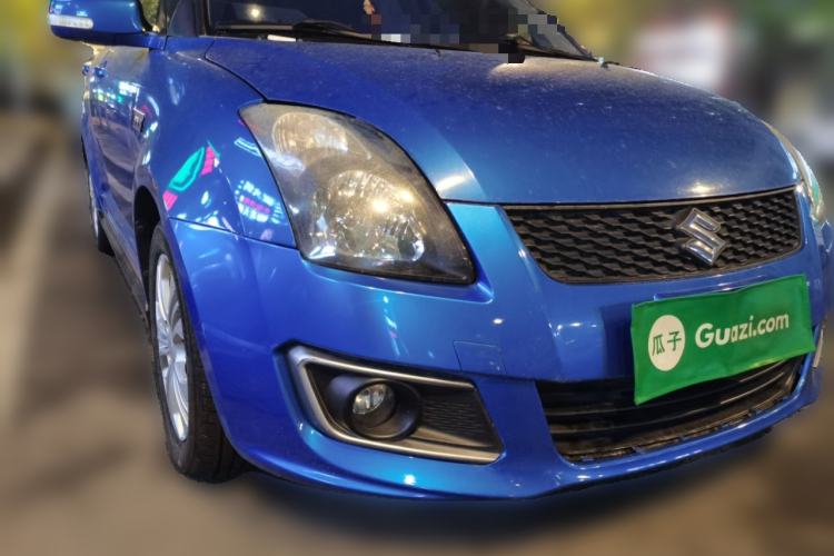 Used Suzuki Swift 2013 1.5L Automatic Standard Edition Front Right 45 Deg
