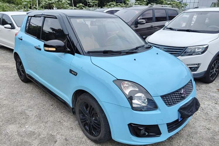 Used Suzuki Swift 2013 1.5L Automatic Standard Edition Front Right 45 Deg