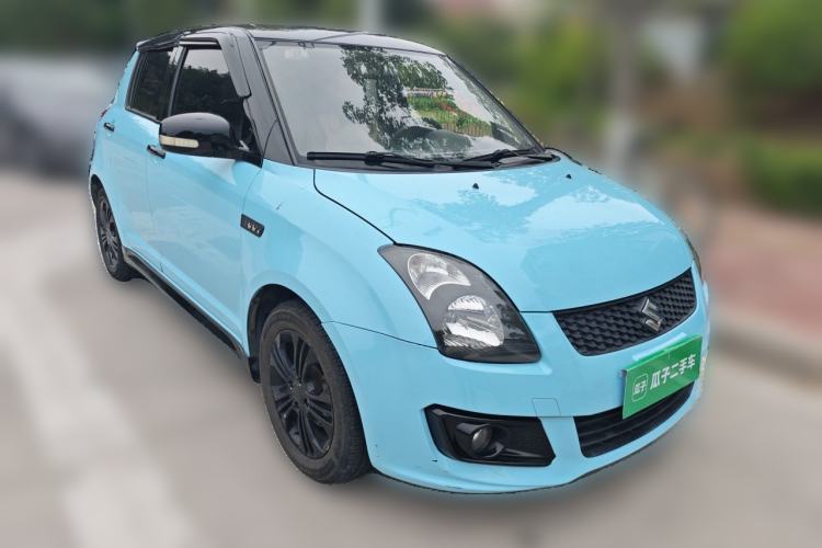 Used Suzuki Swift 2013 1.5L Automatic Standard Edition Front Right 45 Deg
