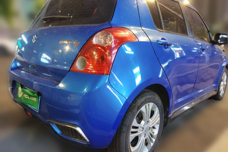 Used Suzuki Swift 2013 1.5L Automatic Standard Edition Rear Right 45 Deg