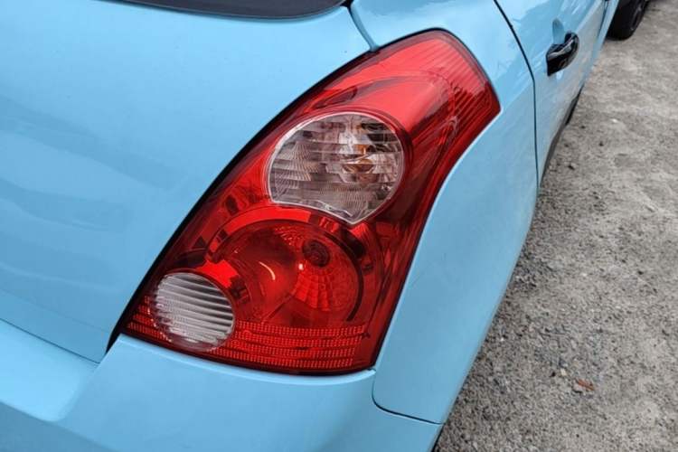 Used Suzuki Swift 2013 1.5L Automatic Standard Edition Right Rear Taillight