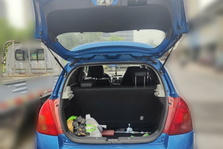 Used Suzuki Swift 2013 1.3L Manual Value Edition Trunk