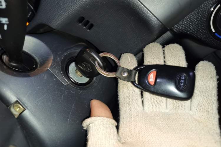 Used Suzuki Swift 2013 1.5L Automatic Standard Edition Vehicle Key