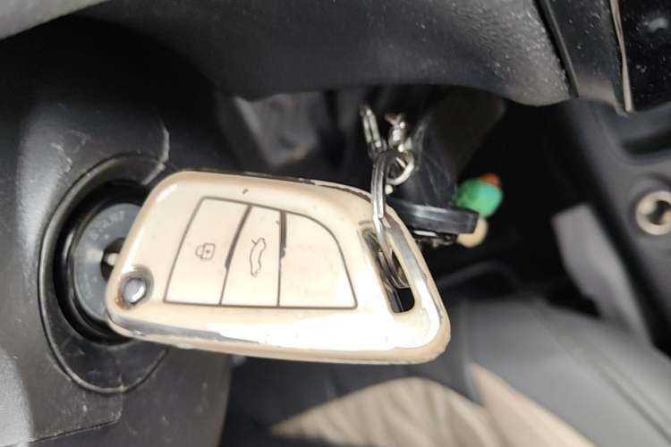 Used Suzuki Swift 2013 1.5L Automatic Standard Edition Vehicle Key