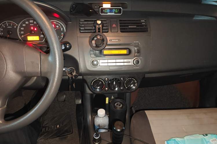 Used Suzuki Swift 2013 1.5L Manual Standard Edition Audio And AC Panel