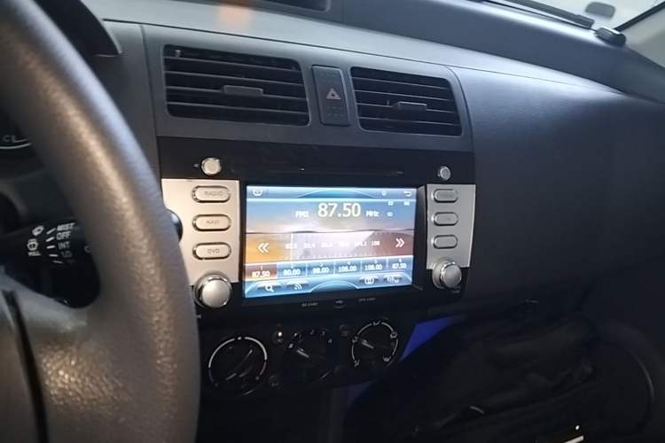 Used Suzuki Swift 2013 1.5L Automatic 20th Anniversary Limited Edition Audio And AC Panel