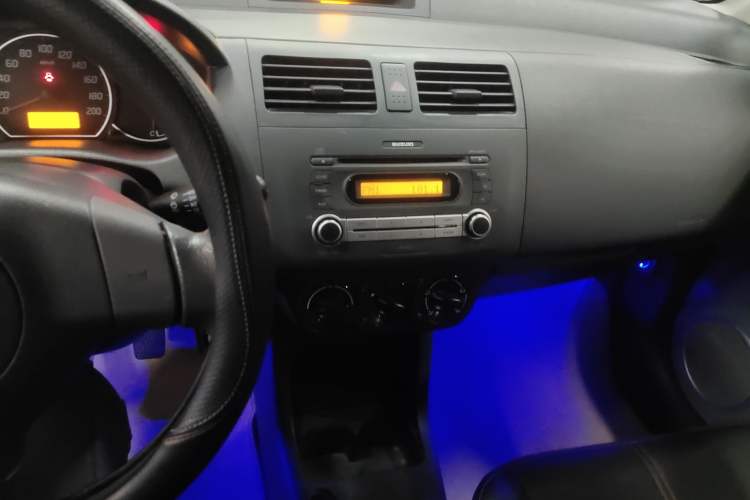 Used Suzuki Swift 2013 1.5L Manual 20th Anniversary Limited Edition Audio And AC Panel