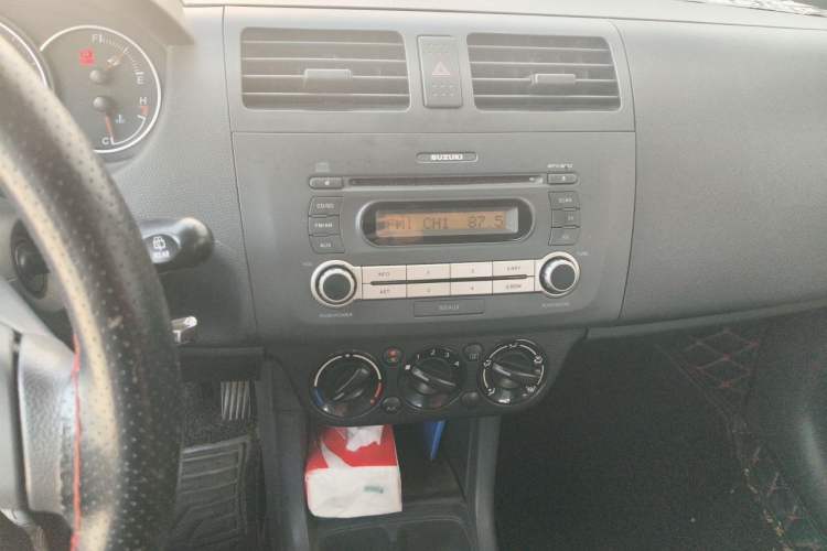 Used Suzuki Swift 2013 1.5L Manual 20th Anniversary Limited Edition Audio And AC Panel