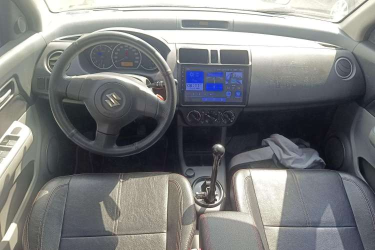 Used Suzuki Swift 2013 1.5L Manual 20th Anniversary Limited Edition Center Console