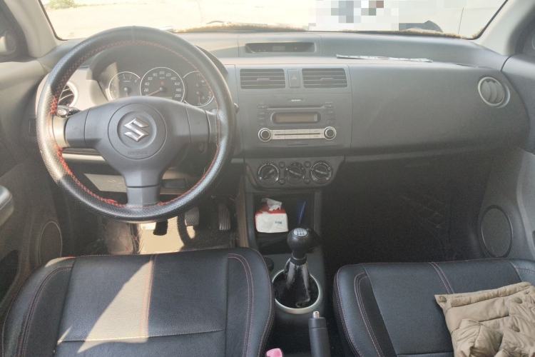 Used Suzuki Swift 2013 1.5L Manual 20th Anniversary Limited Edition Center Console