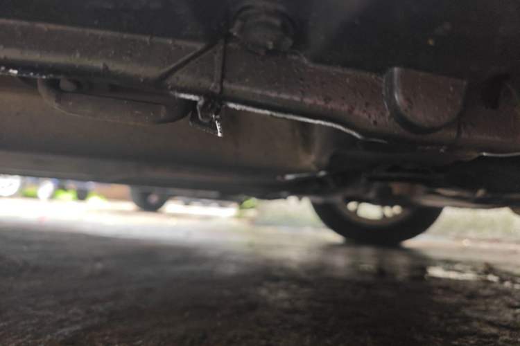 Used Suzuki Swift 2013 1.5L Manual Standard Edition Chassis Front Right