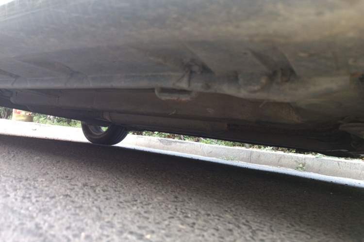 Used Suzuki Swift 2013 1.5L Manual Standard Edition Chassis Front Right