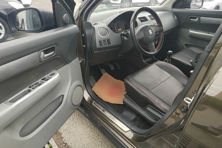 Used Suzuki Swift 2013 1.5L Manual 20th Anniversary Limited Edition Driver Seat
