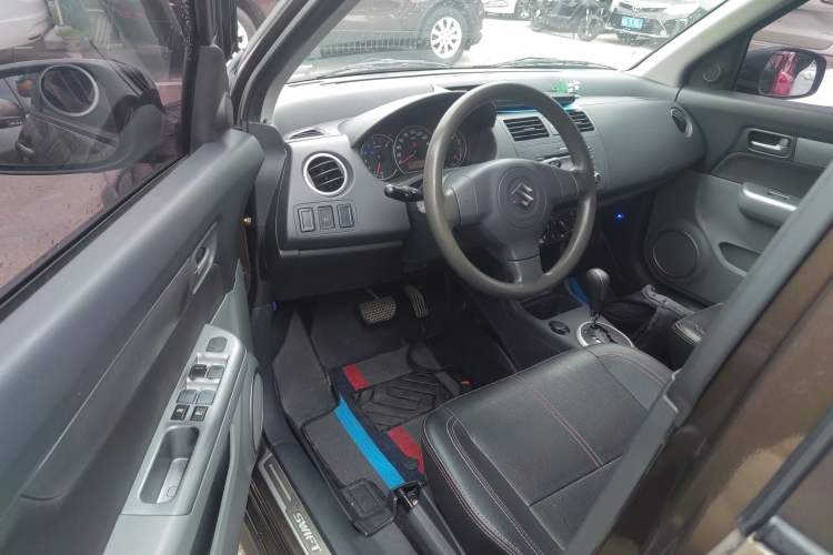 Used Suzuki Swift 2013 1.5L Automatic 20th Anniversary Limited Edition Driver Seat