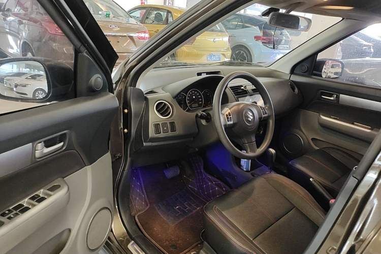 Used Suzuki Swift 2013 1.5L Automatic Sport Edition Driver Seat