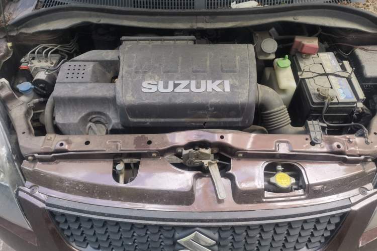 Used Suzuki Swift 2013 1.5L Manual Standard Edition Engine Bay