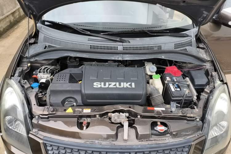 Used Suzuki Swift 2013 1.5L Manual 20th Anniversary Limited Edition Engine Bay