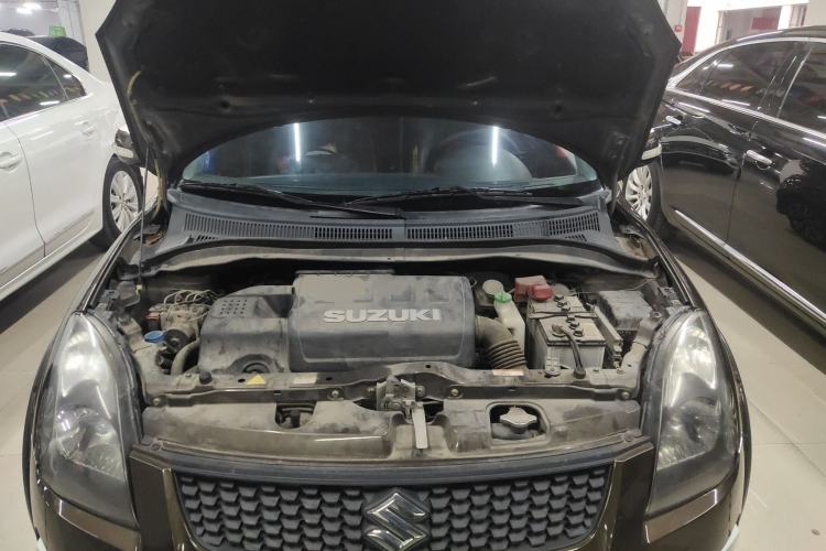 Used Suzuki Swift 2013 1.5L Manual 20th Anniversary Limited Edition Engine Bay