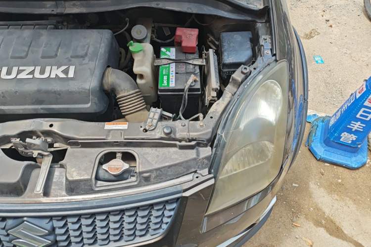 Used Suzuki Swift 2013 1.5L Manual 20th Anniversary Limited Edition Engine Bay Left