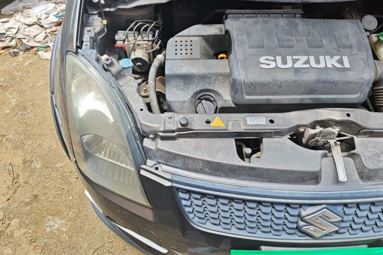 Used Suzuki Swift 2013 1.5L Manual 20th Anniversary Limited Edition Engine Bay Right