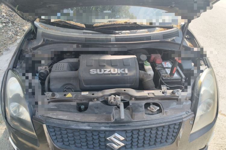 Used Suzuki Swift 2013 1.5L Manual 20th Anniversary Limited Edition Engine Bay