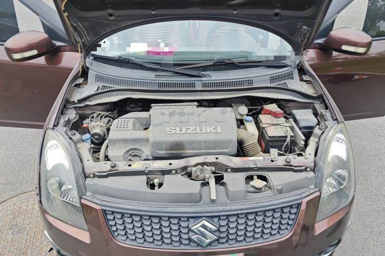 Used Suzuki Swift 2013 1.5L Manual Standard Edition Engine Bay