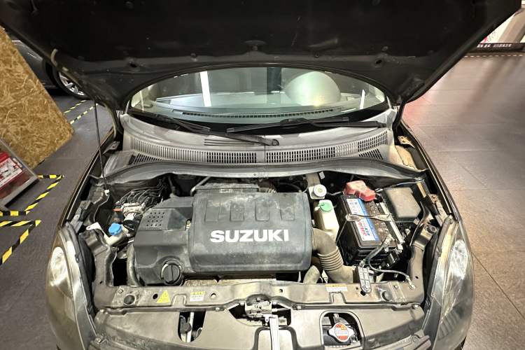 Used Suzuki Swift 2013 1.5L Automatic 20th Anniversary Limited Edition Exterior 10