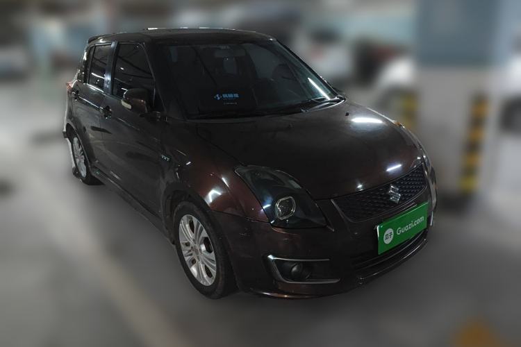 Used Suzuki Swift 2013 1.5L Manual Standard Edition Exterior 2