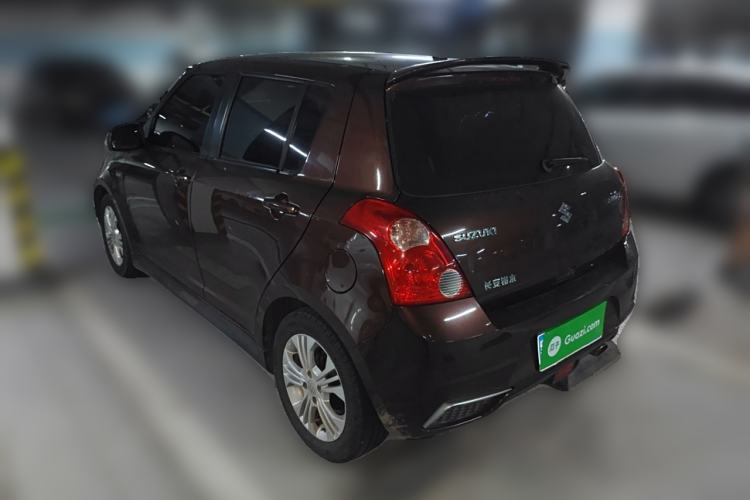 Used Suzuki Swift 2013 1.5L Manual Standard Edition Exterior 3