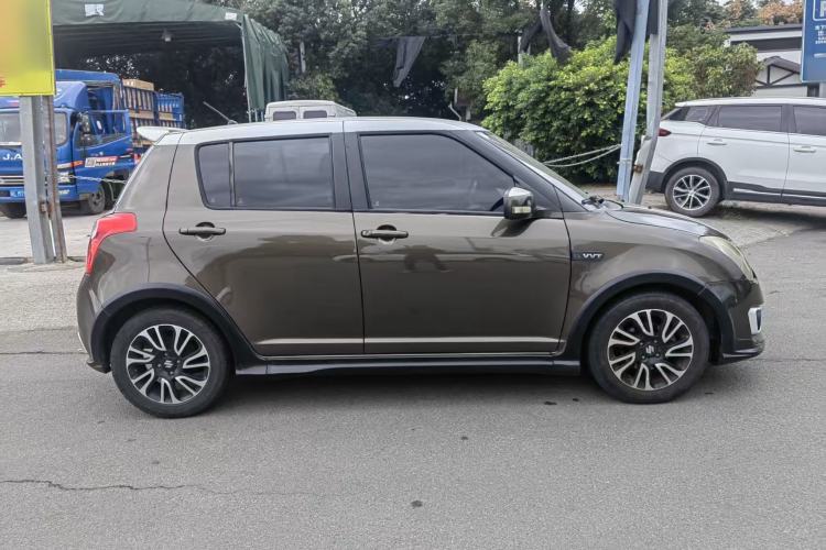 Used Suzuki Swift 2013 1.5L Automatic 20th Anniversary Limited Edition Exterior 3