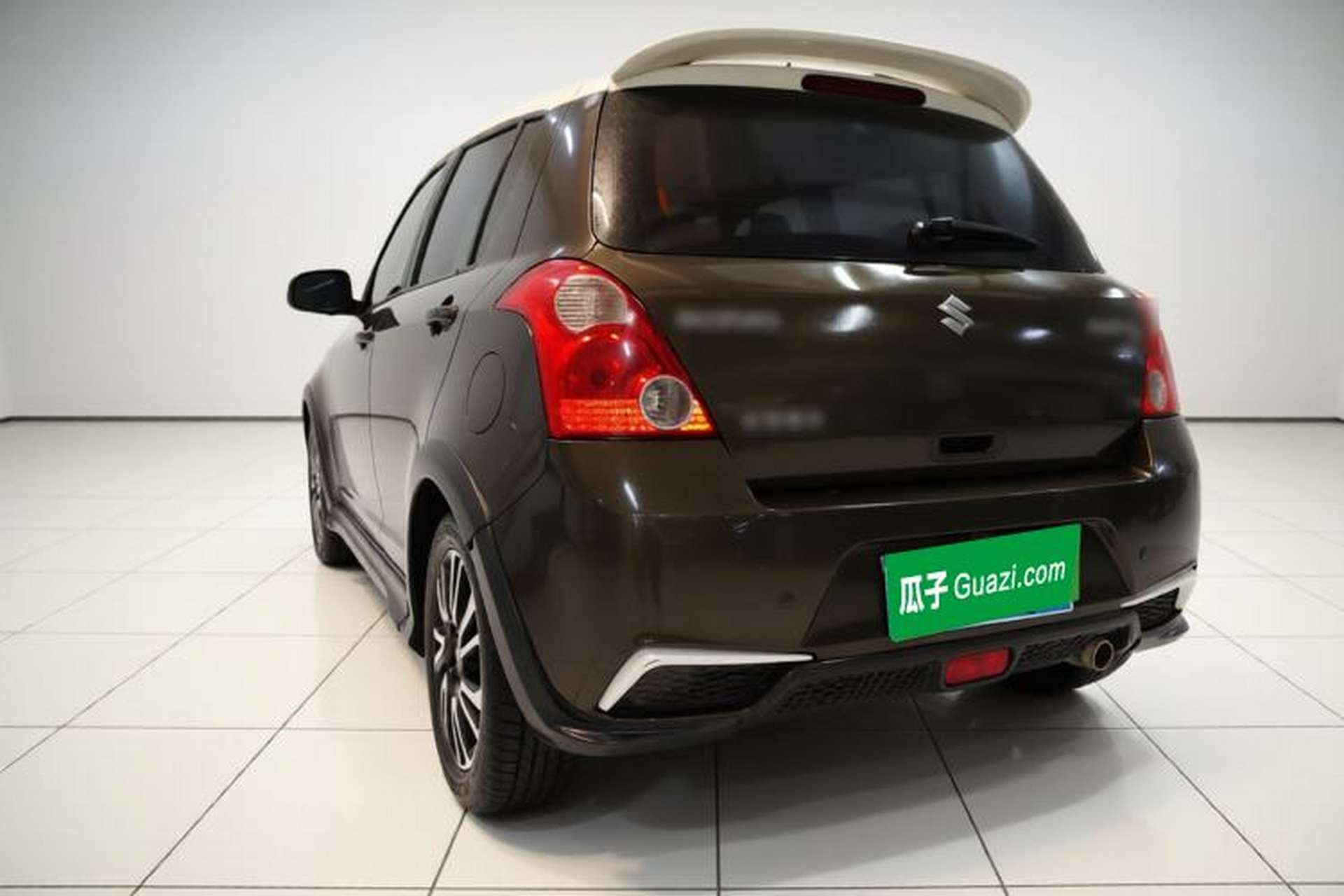 Used Suzuki Swift 2013 1.5L Manual 20th Anniversary Limited Edition Exterior 3