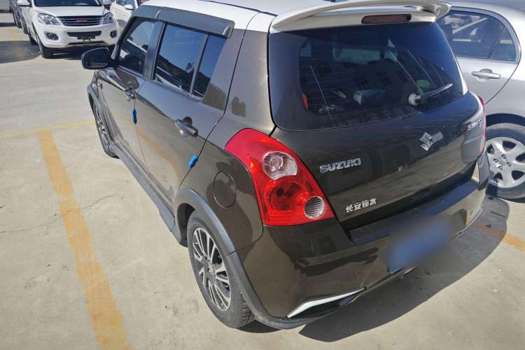 Used Suzuki Swift 2013 1.5L Automatic 20th Anniversary Limited Edition Exterior 3