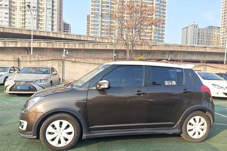 Used Suzuki Swift 2013 1.5L Manual 20th Anniversary Limited Edition Exterior 4