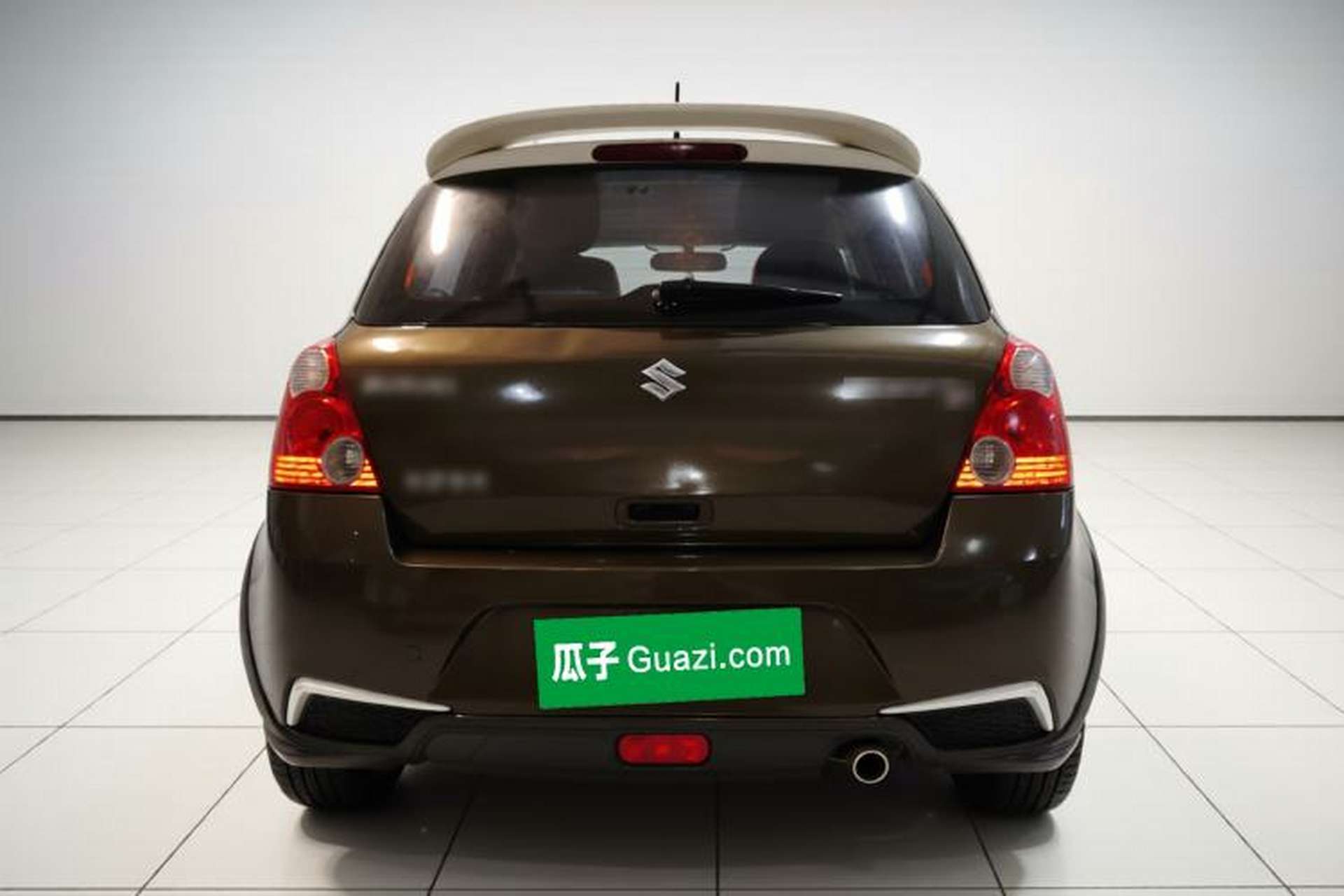 Used Suzuki Swift 2013 1.5L Manual 20th Anniversary Limited Edition Exterior 4