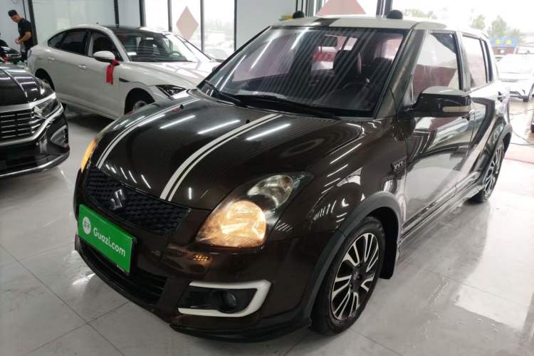 Used Suzuki Swift 2013 1.5L Automatic 20th Anniversary Limited Edition Exterior 4