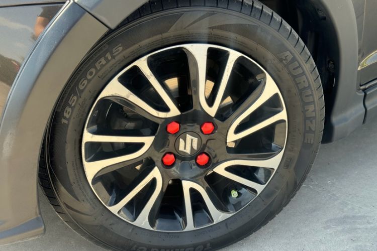 Used Suzuki Swift 2013 1.5L Automatic 20th Anniversary Limited Edition Exterior 5