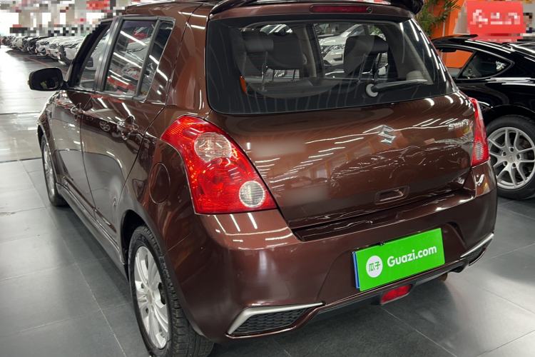 Used Suzuki Swift 2013 1.5L Manual Standard Edition Exterior 5